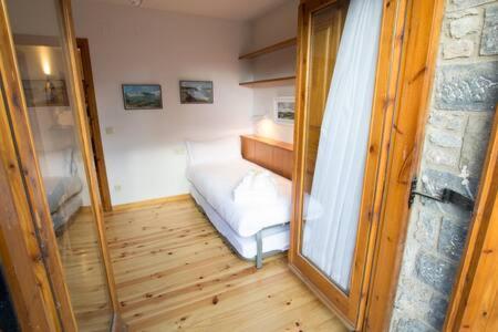 Casa Amb Jardi Alp Lägenhet Exteriör bild