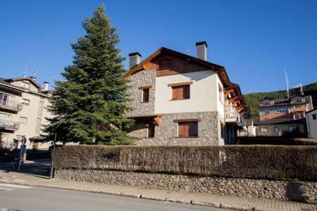 Casa Amb Jardi Alp Lägenhet Exteriör bild
